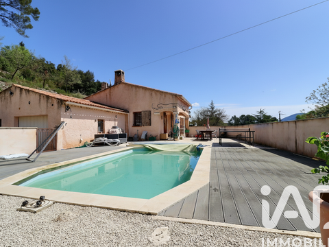 Vente maison 4 pièces Signes 83