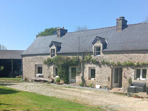 Vente maison 5 pièces Silfiac 56