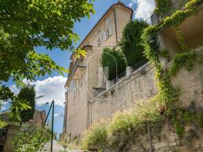 Vente Maison 6 chambresSimiane-la-Rotonde