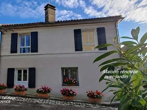 Vente maison 4 pièces Sireuil 16