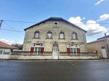 Vente maison 7 pièces Sireuil 16