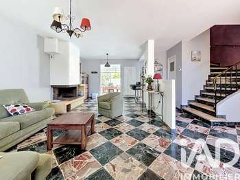 Maison 5 pièces 122 m² · à Six-Fours-les-Plages · 122 m² · 539 000 €