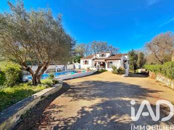 Vente maison 7 pièces Six-Fours-les-Plages 83