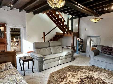Vente maison 8 pièces Sixt-sur-Aff 35