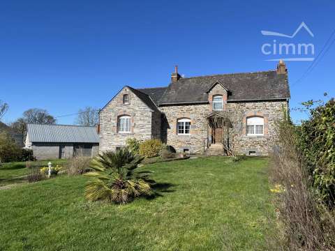 Vente maison 5 pièces Sixt-sur-Aff 35