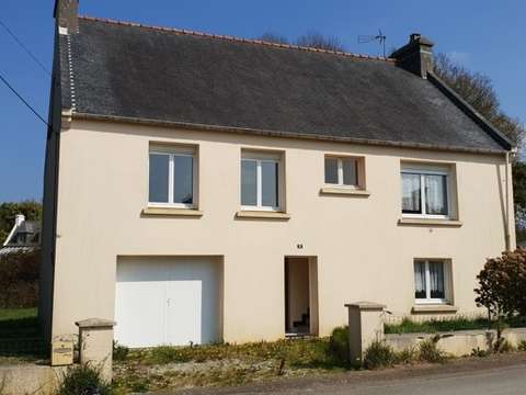 Vente maison 4 pièces Sizun 29