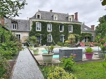 Vente maison 8 pièces Vente maison 8 pièces