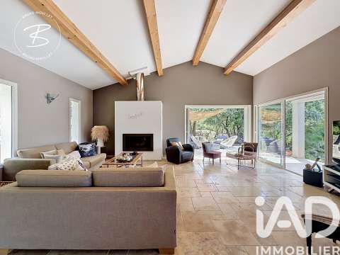 Vente maison 7 pièces Solliès-Toucas 83