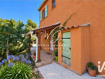 Vente maison 4 pièces Solliès-Toucas 83