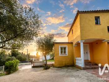 Vente maison 5 pièces Solliès-Ville 83