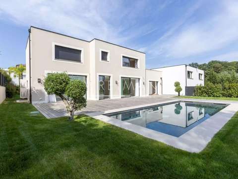 Vente maison 5 pièces Sophia-antipolis 06