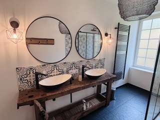 Vente maison 12 pièces