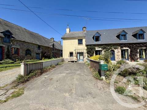 Vente maison 4 pièces Sougéal 35