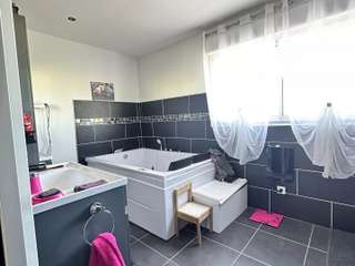 Vente maison 8 pièces Vente maison 8 pièces