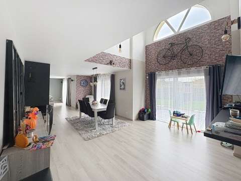 Vente maison 9 pièces