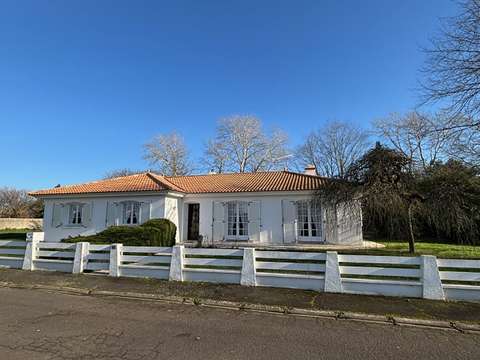 Vente maison 7 pièces Soullans 85