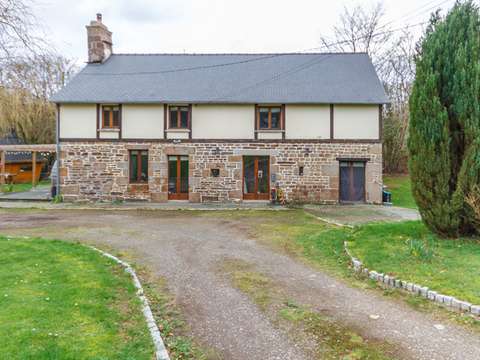 Vente maison 5 pièces Sourdeval 50