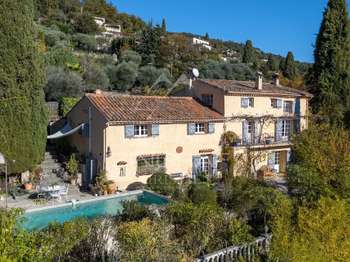 Maison 9 pièces 247 m² · à Spéracèdes · 247 m² · 1 550 000 €