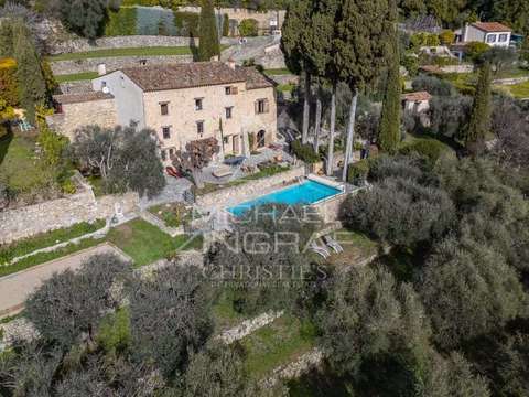 Vente maison 8 pièces Spéracèdes 06