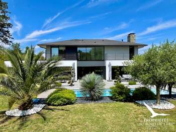 Vente maison 12 pièces