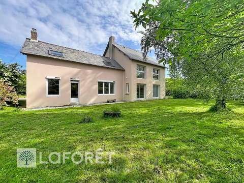 Vente maison 9 pièces Sucé-sur-Erdre 44