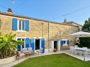 Vente maison 4 pièces Surgères 17