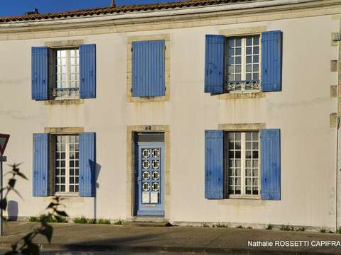 Vente maison 6 pièces Surgères 17