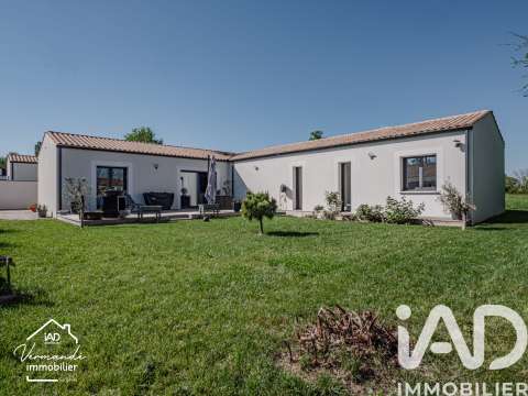 Vente maison 6 pièces Surgères 17