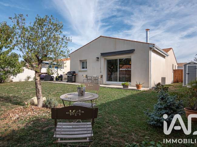 Maison 5 pièces 130 m² · à Surgères · 130 m² · 305 000 €