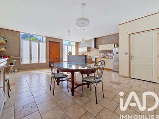 Vente maison 8 pièces