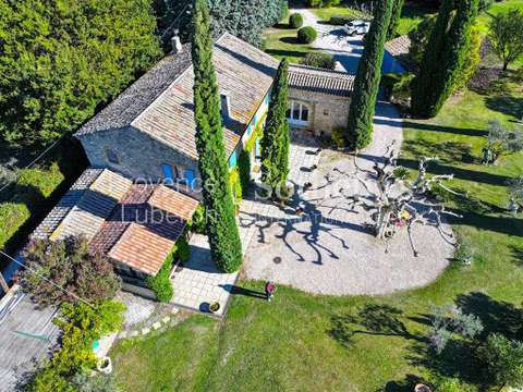 Vente maison 19 pièces Taillades 84