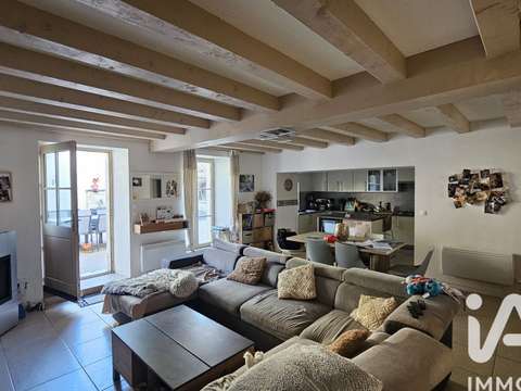 Vente maison 6 pièces Taillebourg 17