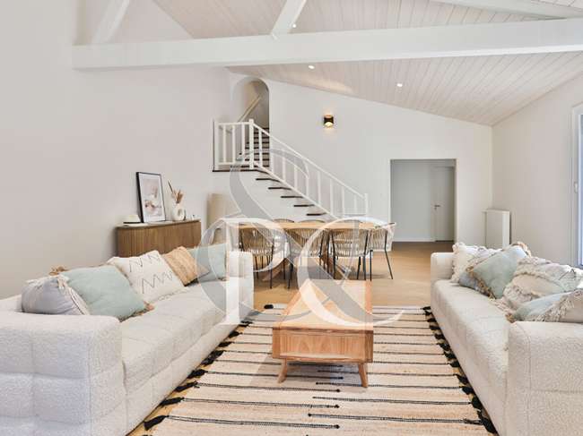 Maison 5 pièces 188 m² · à Talmont-Saint-Hilaire · 188 m² · 1 207 500 €