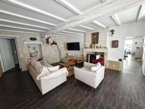Vente maison 9 pièces