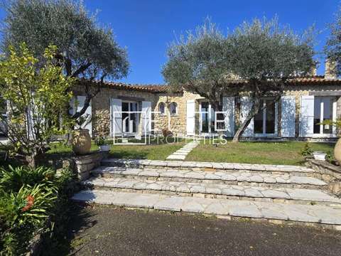 Vente maison 7 pièces Tanneron 83