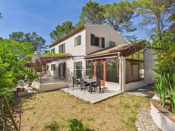 Maison 8 pièces 190 m² · à Taradeau · 190 m² · 880 000 €