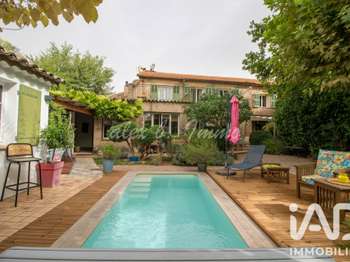 Maison 9 pièces 220 m² · à Taradeau · 220 m² · 490 000 €