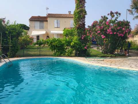 Vente maison 8 pièces Tarascon 13