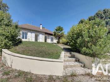 Maison 4 pièces 160 m² · à Terrasson-Lavilledieu · 160 m² · 215 000 €