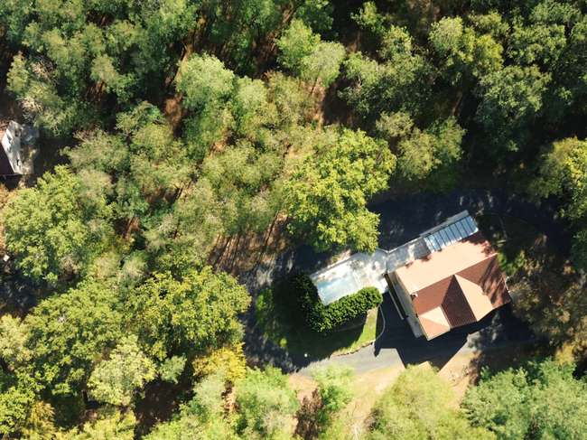 Maison 12 pièces 530 m² · à Thénioux · 530 m² · 699 000 €