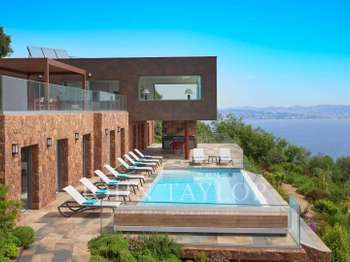 Vente maison 8 pièces Théoule-sur-Mer 06