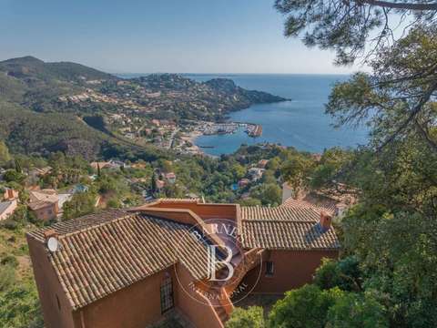 Vente maison 7 pièces Théoule-sur-Mer 06
