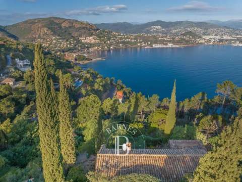 Vente maison 6 pièces Théoule-sur-Mer 06