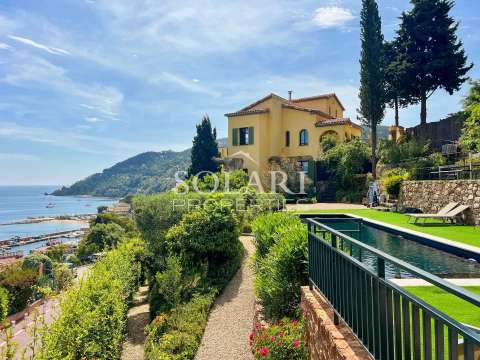 Vente maison 10 pièces Théoule-sur-Mer 06