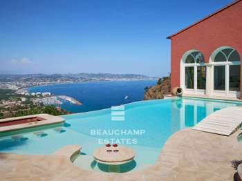 Vente Maison 5 chambresThéoule-sur-Mer