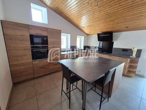 Vente maison 7 pièces Thiré 85