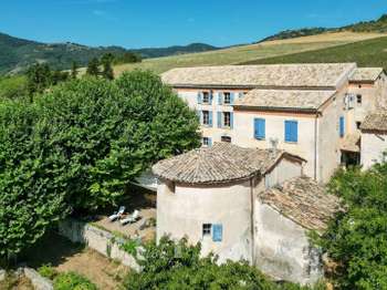 Vente maison 20 pièces Thoard 04