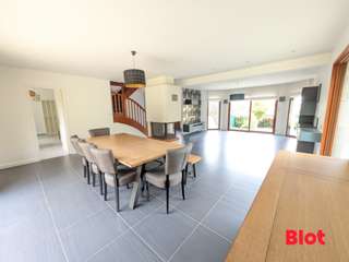 Vente maison 9 pièces