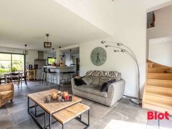 Vente maison 8 pièces