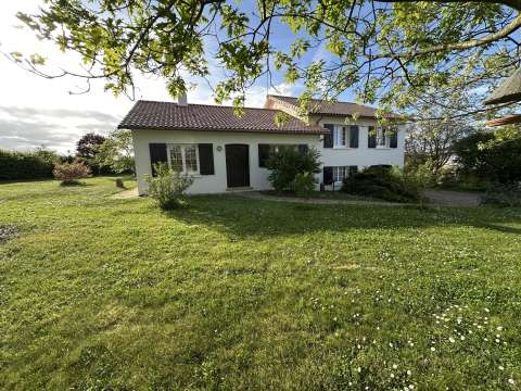 Vente maison 6 pièces Thouars 79